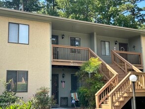 Building Photo - 3625 St Johns Ct