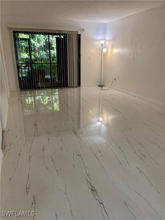 Foto del edificio - 28151 Pine Haven Way