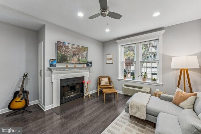 Foto del edificio - 1833 California St NW