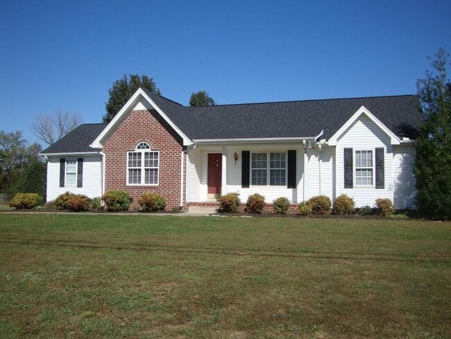 Building Photo - 157 Clearidge Dr