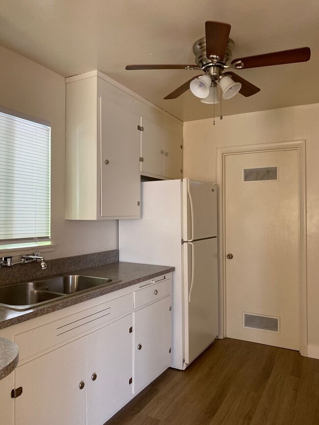 Foto del edificio - AVAILABLE NOW !!! NORTH VACAVILLE - E. MONTE VISTA AVE 1 bed/1 bath apartment! Private lot with l...