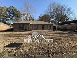 Building Photo - 4096 Silverleaf Rd