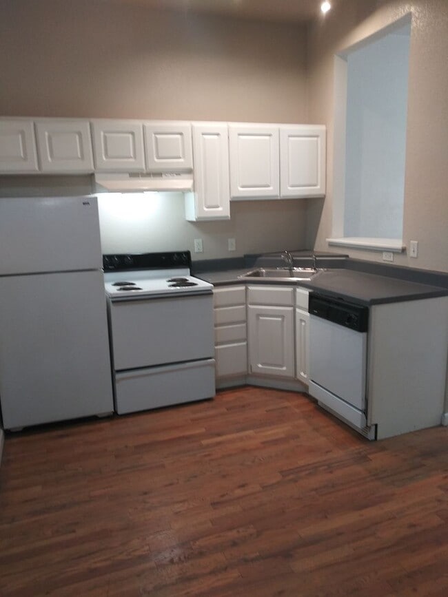 Photo - 1425 N Washington St., #305 Apartment