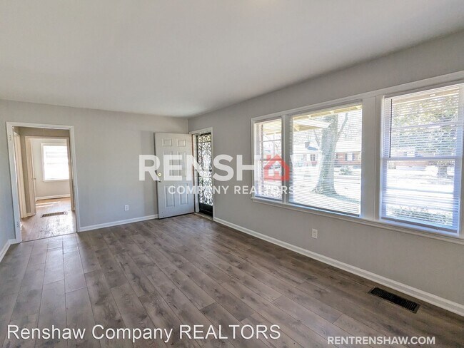 Building Photo - 3 br, 1 bath House - 3358 Parham St