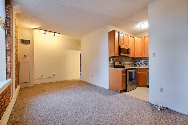 Foto del edificio - 1615 Q St NW