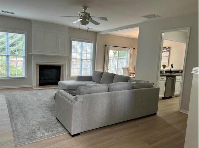 Foto del edificio - 13275 Marrywood Dr