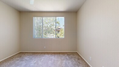 Interior Photo - Windemere at Sycamore Highlands