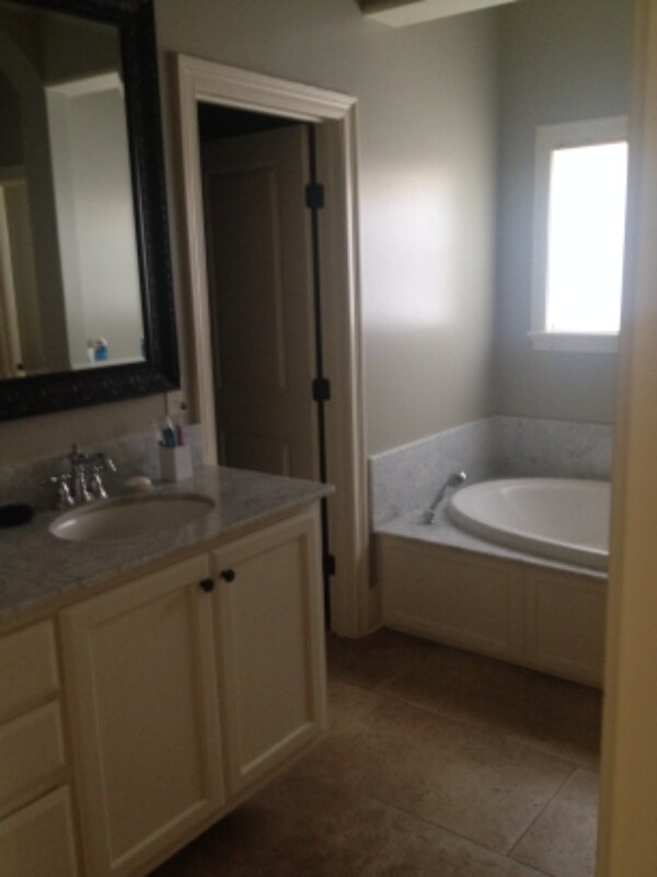 Building Photo - 5935 Camellia Pl