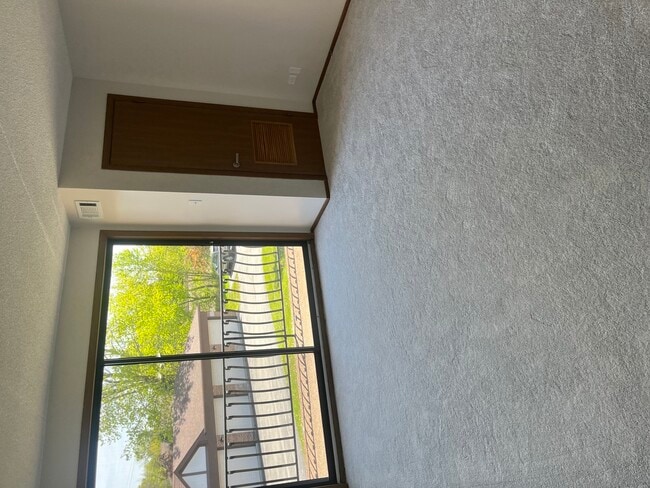 Building Photo - 17525 71st Ct