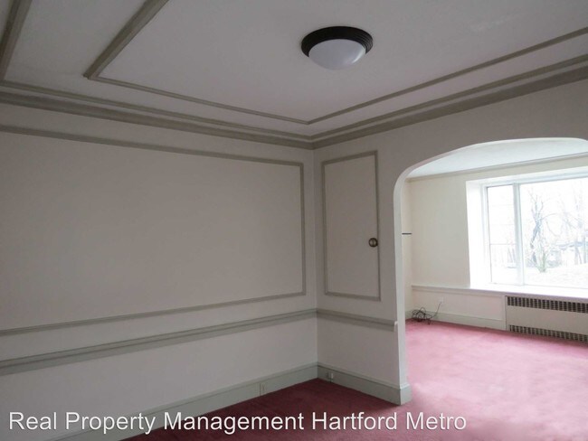 Building Photo - 2 br, 1 bath House - 4 Boulevard