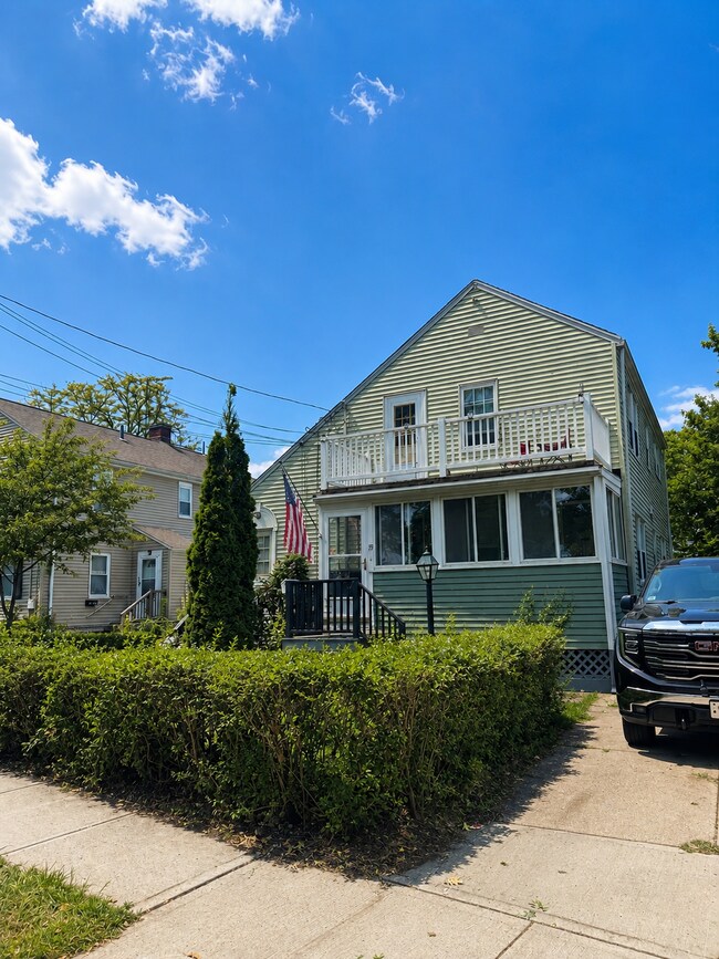 Building Photo - 19 Avalon Ave
