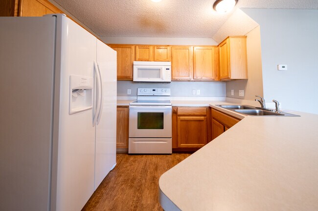 Building Photo - 102 Horizon Dr