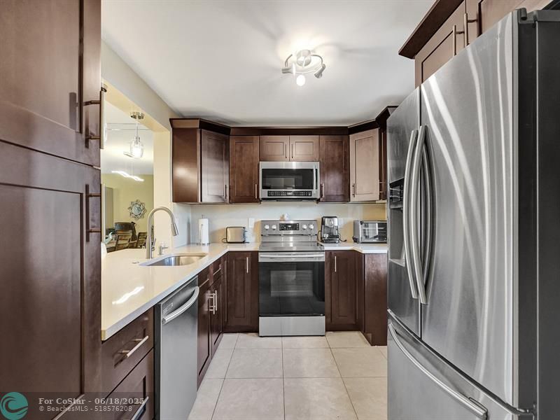 Primary Photo - 401 SE 3rd St