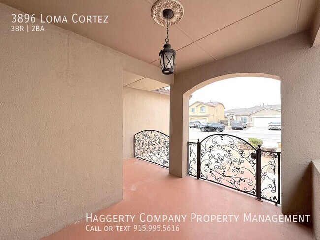 Building Photo - 3896 Loma Cortez Dr
