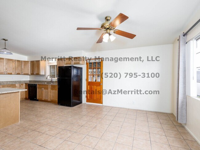 Foto del edificio - Spacious 3-Bedroom, 2-Bathroom Home Near U of A and Banner Health