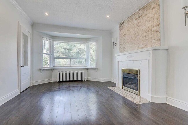 Photo du bâtiment - 79 Oconnor Dr - Main