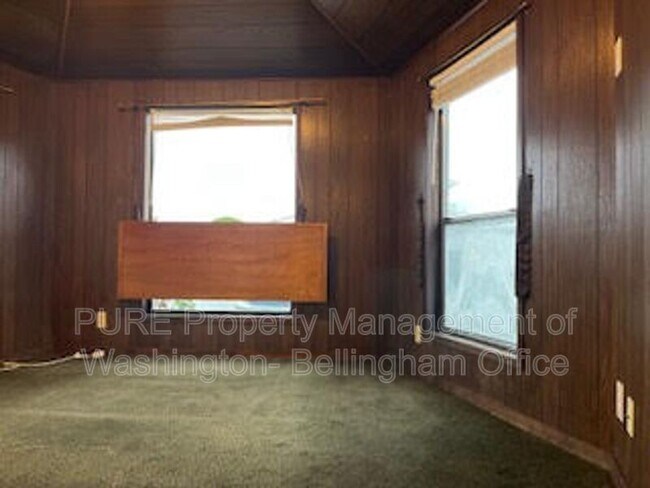 Foto del edificio - 7394 Birch Bay Dr