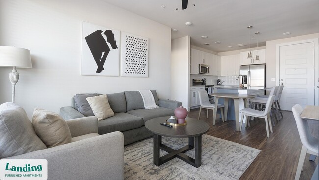 Building Photo - 15950 Chase Hill Blvd