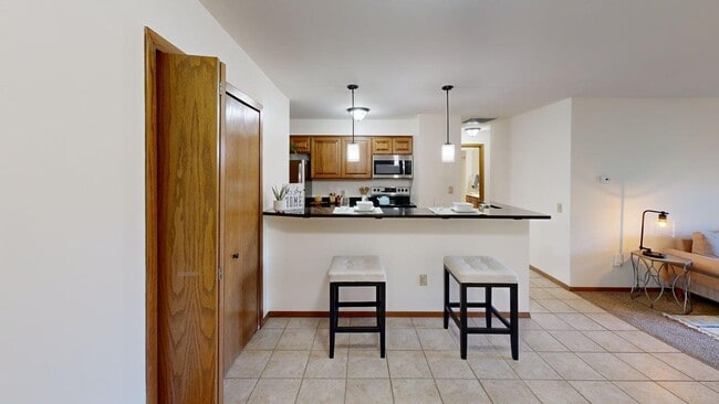 Building Photo - Sauk Creek Apartments