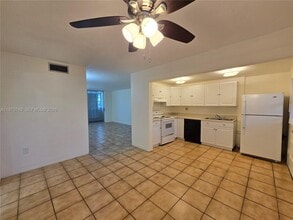 Building Photo - 1475 NE 125th Terrace