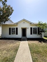 Building Photo - 21823 Grassy Hill Ln