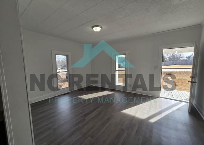 Foto del edificio - 645 Church St