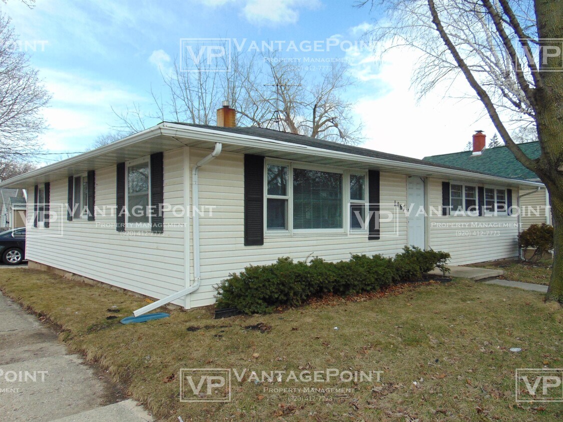 1467 E Mason St, Green Bay, WI 54301 House Rental in Green Bay, WI