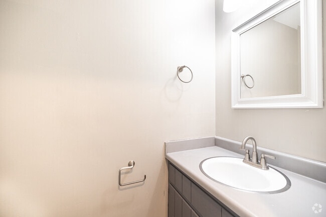 2 BR, 1.5 BA - 1,102 SF - Townhouse - Flowerdale Apartments