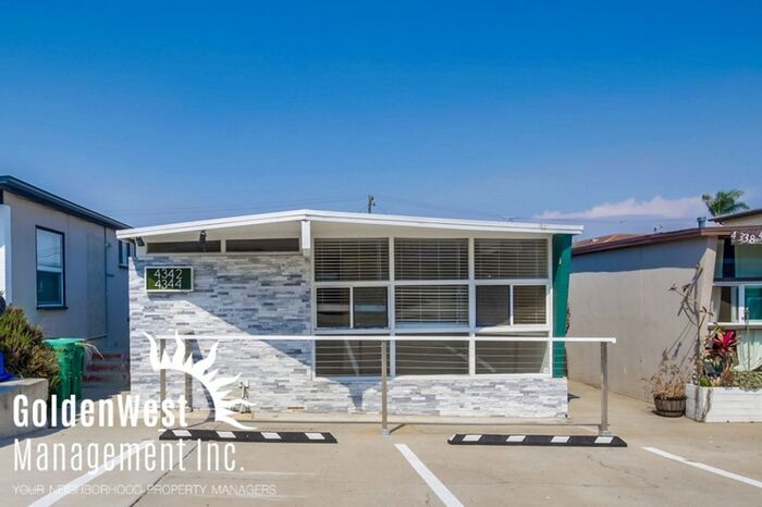 Primary Photo - Charming 2Bdm 1Ba home!