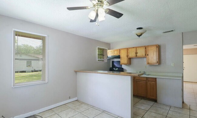 Foto del edificio - 5012 Merdian Street Unit A