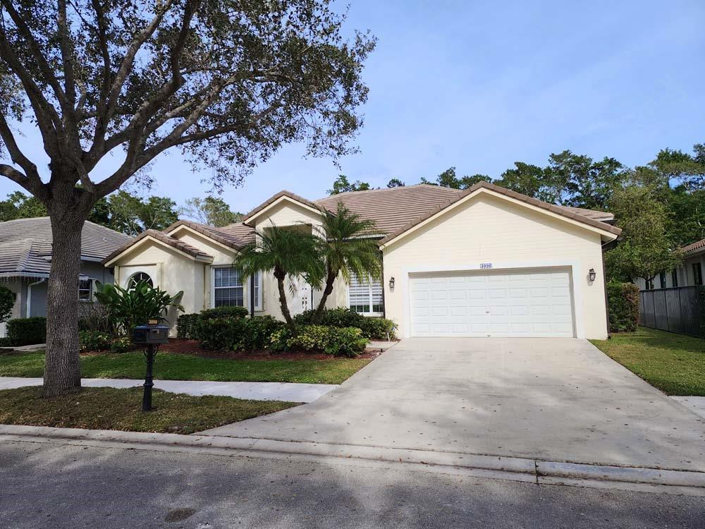 3090 Lakewood Cir, Weston, FL 33332 House Rental in Weston, FL