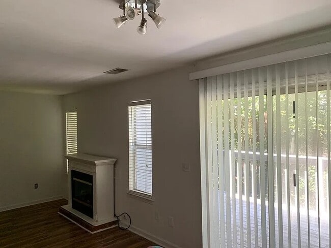 Photo - 1524 Cedar Bluff Trail Townhome