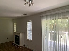 Building Photo - 1524 Cedar Bluff Trail