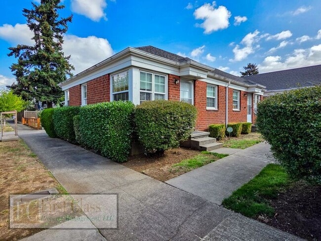 Photo - 5040 SE 75TH AVE Apartment