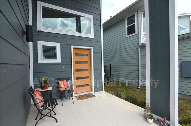 Foto del edificio - 2204 Capulet St