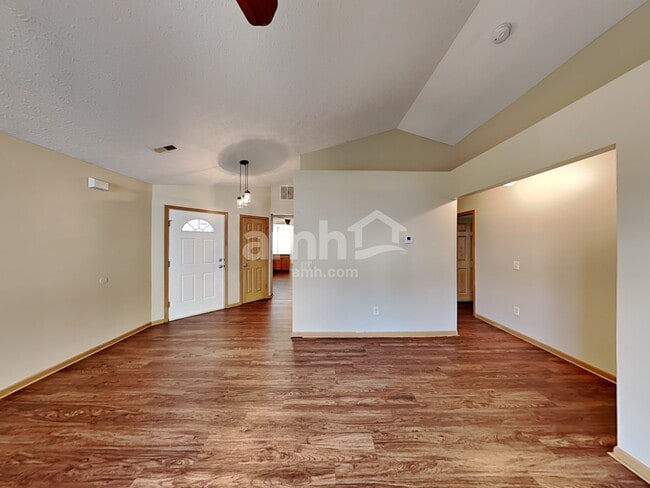 Building Photo - 3950 Boyer Ridge Dr