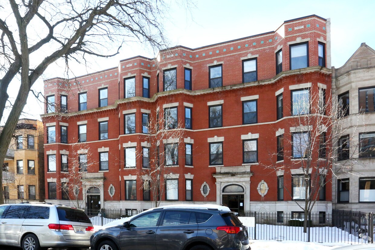 Primary Photo - 5206-5212 N Winthrop Ave