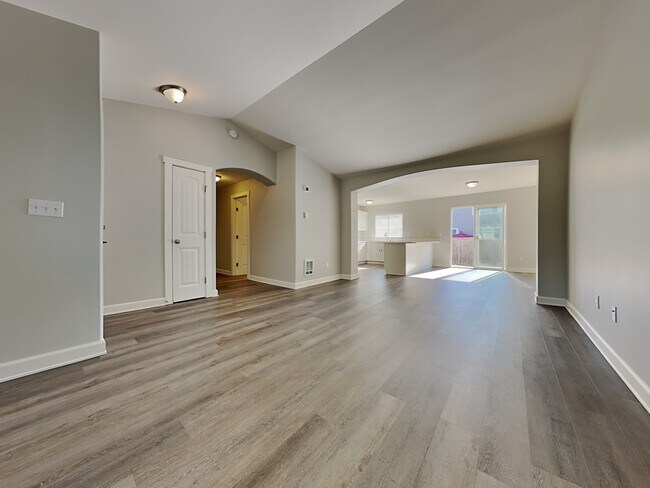 Foto del edificio - 5432 Caleb Ct SE