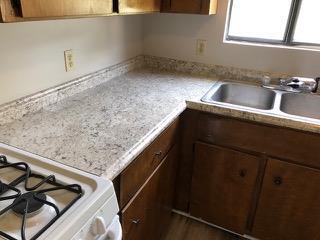 Building Photo - 335 Beverly St