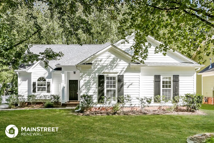 Foto principal - 6912 Daerwood Pl