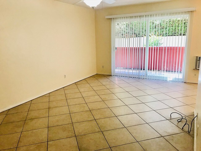 8661 Lake Murray Blvd San Diego Ca 92119 Townhouse For Rent In