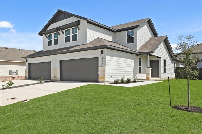 Building Photo - 242 Schrader Dr