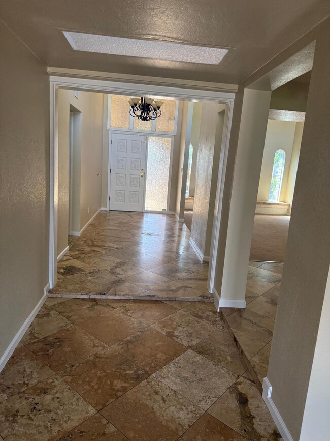 Foto del edificio - 10849 N 45th Pl