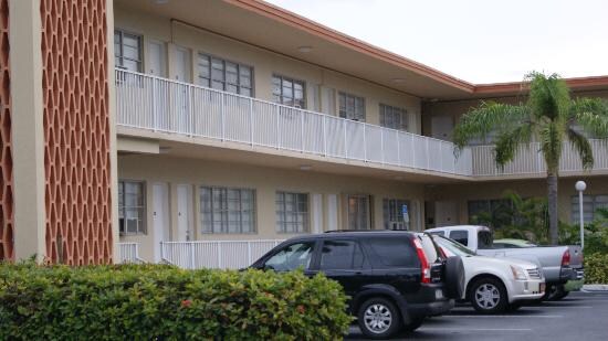 Building Photo - 26 Diplomat Pkwy