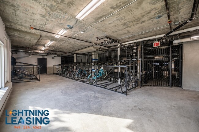 Building Photo - 11401 Chandler Blvd