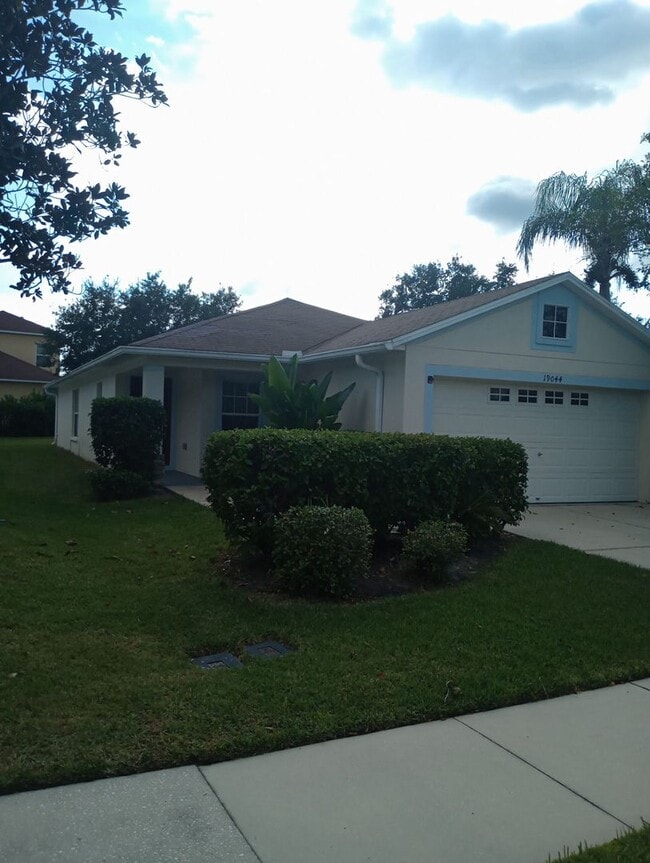 Home Sweet Home is this 4 bed, 2 bath home... - Home Sweet Home is this 4 bed, 2 bath home...