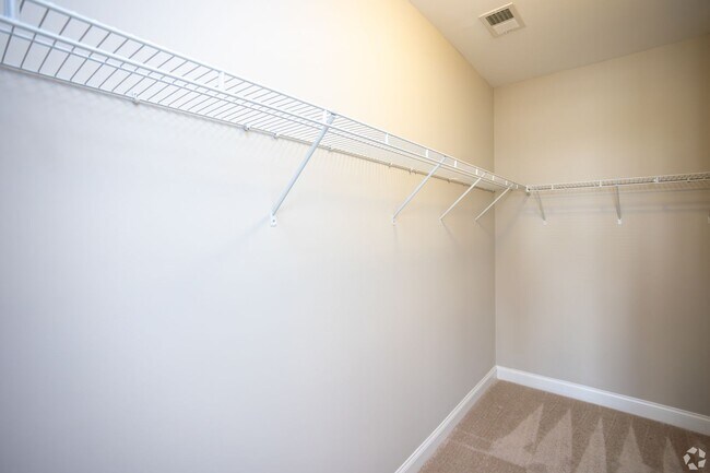 Foto del interior - McDowell Creek Court