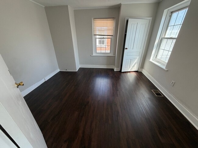 Photo - 566 Stanbridge St Apartment