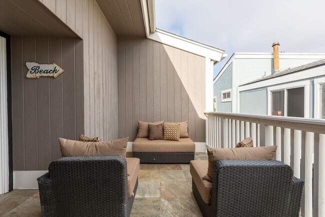 Foto del edificio - Del Mar Beach Living - Units Walking Dista...