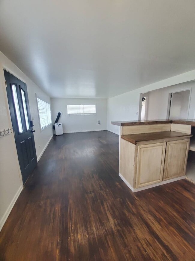 Foto del edificio - 3 Bedroom Home with Den